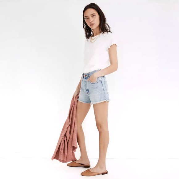 Madewell NWT Relaxed Denim Shorts, Light Wash W28 - Picture 3 of 13
